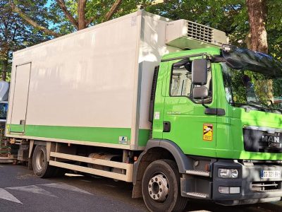 refrigerated truck body manufacturers